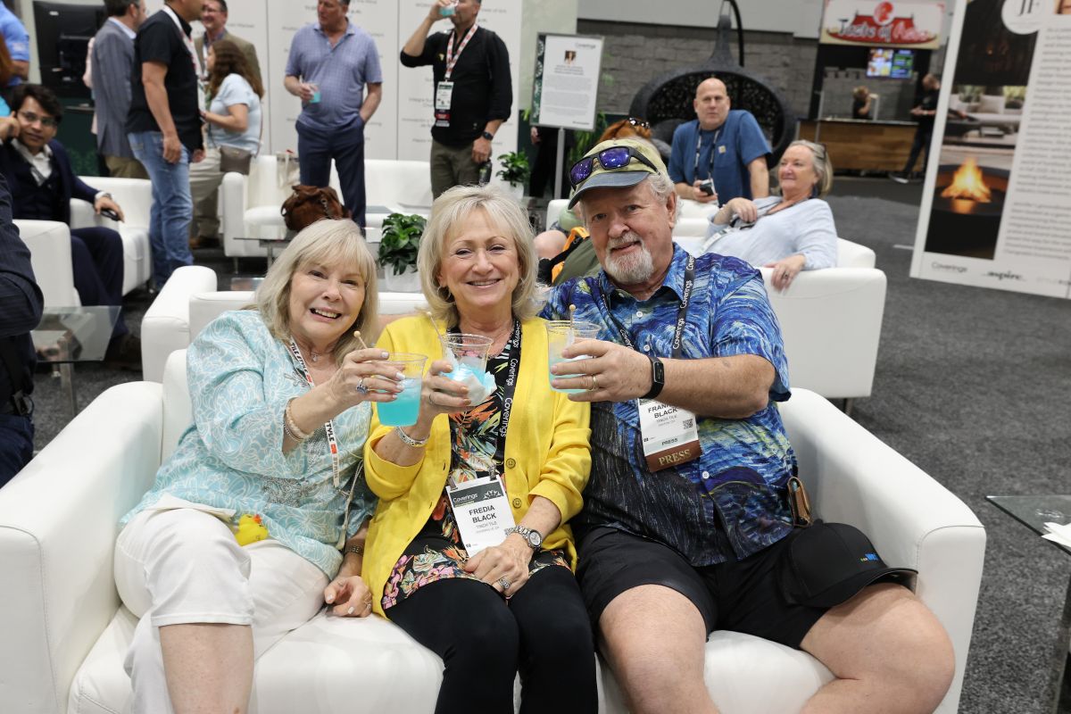 coverings lounge (9)