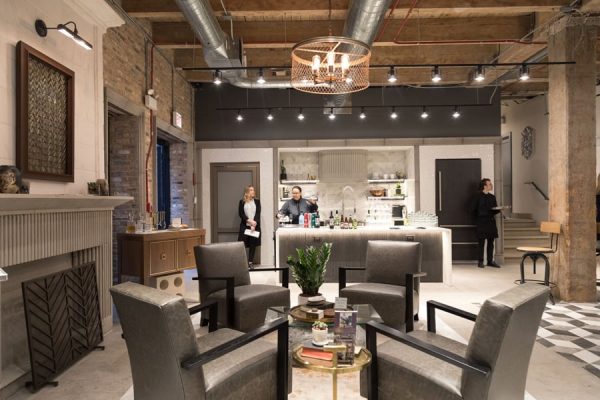 ChicagoShowroom1_CID19